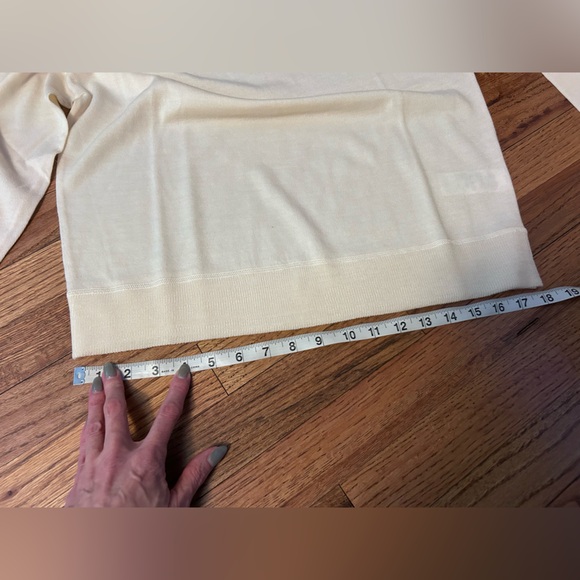 J. Crew Oversized crewneck sweatshirt in merino wool - Picture 10 of 12